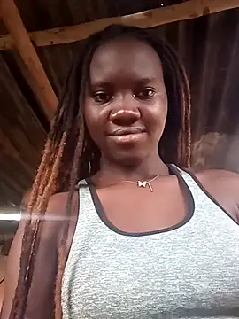 Black juicy24 online show from March 6, 2025, 1:57 pm