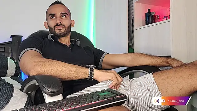 orion1993 online show from February 14, 2025, 1:08 pm