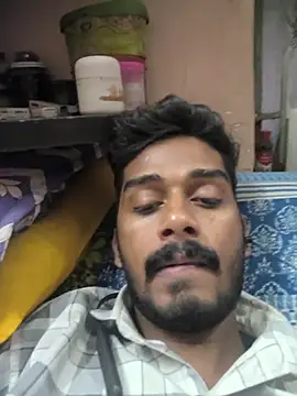 arppyyyxx online show from November 4, 2025, 4:44 pm