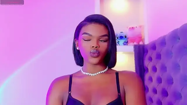 CamiEstrada online show from October 25, 2025, 7:29 am