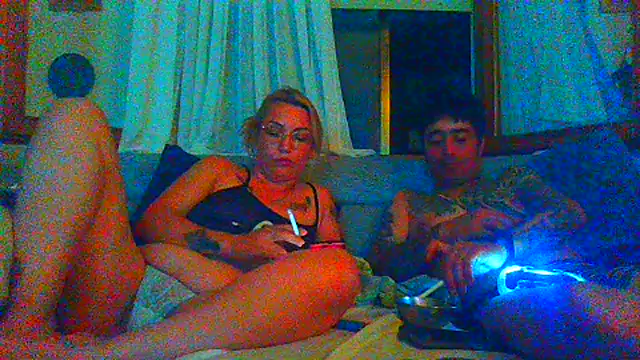 camisexxxtodo online show from May 30, 2026, 3:13 am