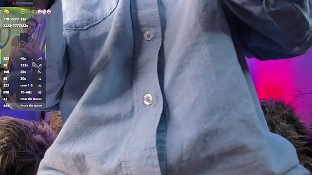  hairybeard  online show from October 22, 2025, 10:47 am