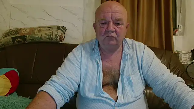 fullballs6 online show from December 18, 2025, 3:55 am