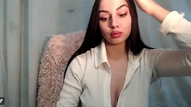 courtneyPerfect online show from February 4, 2026, 3:07 pm