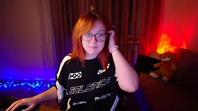 Rudy 02 online show from December 22, 2025, 6:52 pm