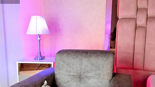 AshleyBelth  online show from February 13, 2025, 11:37 pm