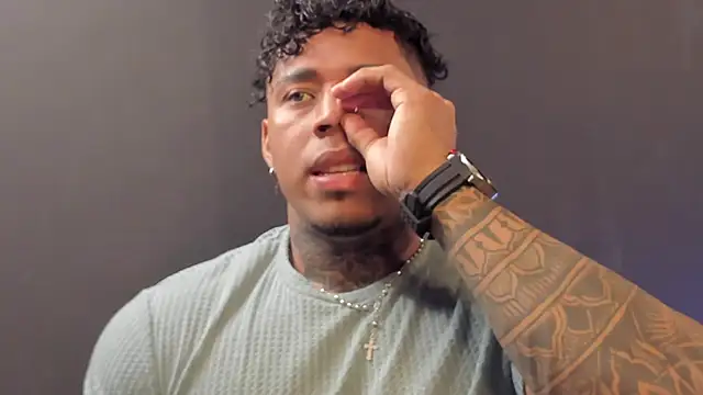 bradley smith online show from November 3, 2025, 3:56 am