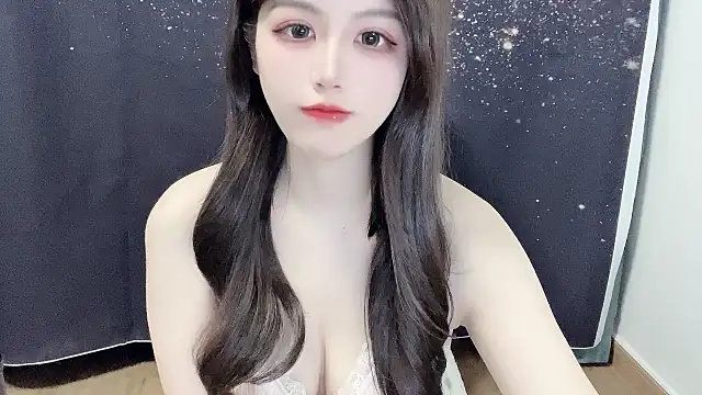 Snapshot of HOHO111111 chatting on January 15, 2025, 6:19 pm HOHO111111 online show from January 15, 2025, 6:19 pm