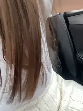 justmila online show from February 17, 2025, 10:40 am