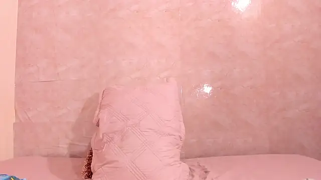 Snapshot of NicolVilla chatting on October 11, 2025, 12:33 am NicolVilla online show from October 11, 2025, 12:33 am