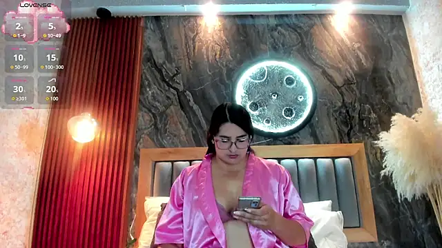 Snapshot of BellaPeers_ chatting on February 24, 2026, 12:28 pm BellaPeers online show from February 24, 2026, 12:28 pm