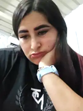 Snapshot of BellaPeers_ chatting on February 9, 2026, 3:10 pm BellaPeers online show from February 9, 2026, 3:10 pm