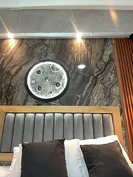 Snapshot of BellaPeers_ chatting on February 28, 2026, 11:32 am BellaPeers online show from February 28, 2026, 11:32 am