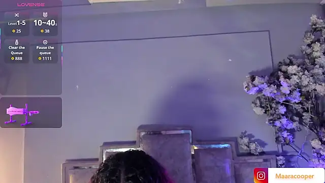 Snapshot of Maaracooper chatting on February 13, 2026, 7:47 pm Maaracooper online show from February 13, 2026, 7:47 pm