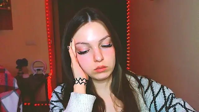 Snapshot of miss_merciless_ chatting on March 9, 2025, 8:42 pm miss merciless online show from March 9, 2025, 8:42 pm