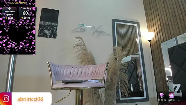abril ricci online show from February 27, 2025, 3:51 am