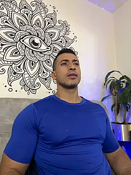 aaroncolombia online show from November 8, 2025, 12:14 am