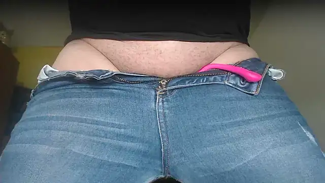 EmmyHorny  online show from March 8, 2025, 2:12 am