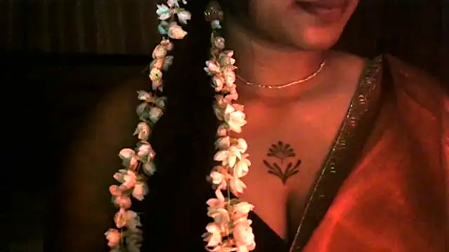 Snapshot of telugu99ramya chatting on May 27, 2026, 5:20 pm telugu99ramya online show from May 27, 2026, 5:20 pm