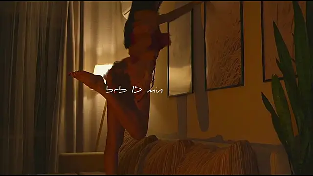 wowmolly online show from January 7, 2026, 2:00 pm