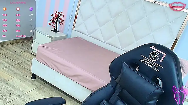 Snapshot of Brendda_tay chatting on February 23, 2026, 3:30 am Brendda tay online show from February 23, 2026, 3:30 am