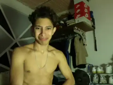 Snapshot of ferchitibellako chatting on January 15, 2026, 3:43 am ferchitibellako online show from January 15, 2026, 3:43 am