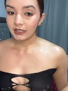 Melanyprada online show from March 28, 2026, 5:41 am