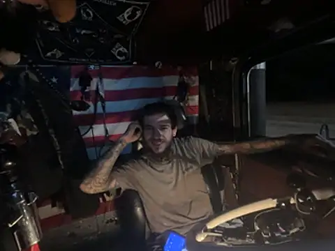 XMeF10 online show from January 11, 2026, 2:29 am