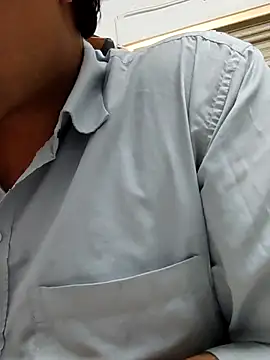Snapshot of Akhil3290 chatting on July 3, 2026, 6:31 am Akhil3290 online show from July 3, 2026, 6:31 am
