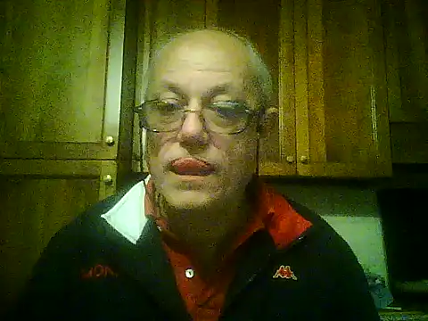 Snapshot of gianbragallini chatting on October 13, 2025, 10:32 pm gianbragallini online show from October 13, 2025, 10:32 pm