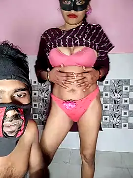 Snapshot of Shivani_Mumbai85 chatting on February 19, 2025, 6:43 pm Shivani Mumbai85 online show from February 19, 2025, 6:43 pm