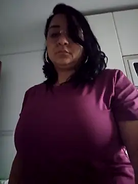 paulinaDiaz1 online show from May 3, 2026, 3:37 pm