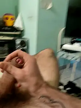 Snapshot of Davlupweed93 chatting on December 2, 2025, 12:18 pm Davlupweed93 online show from December 2, 2025, 12:18 pm