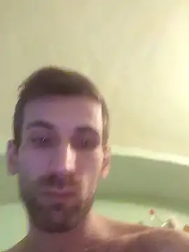 Snapshot of Davlupweed93 chatting on February 25, 2026, 2:06 pm Davlupweed93 online show from February 25, 2026, 2:06 pm