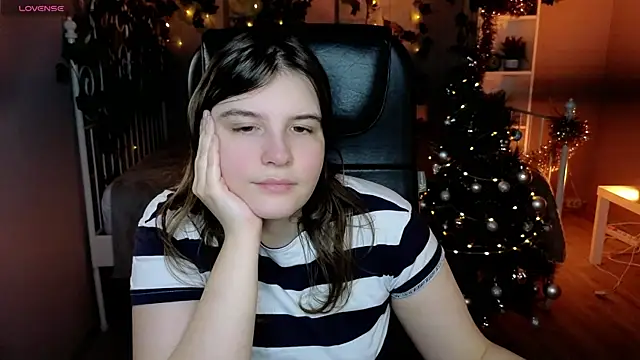 Ruyjin Choi online show from January 10, 2026, 10:54 am