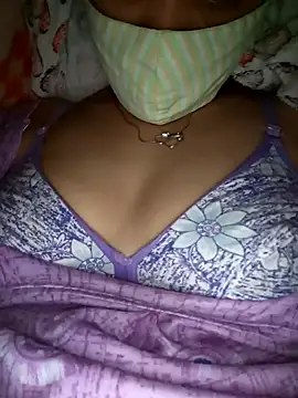 Snapshot of Avantika19 chatting on January 7, 2025, 8:24 am Avantika19 online show from January 7, 2025, 8:24 am