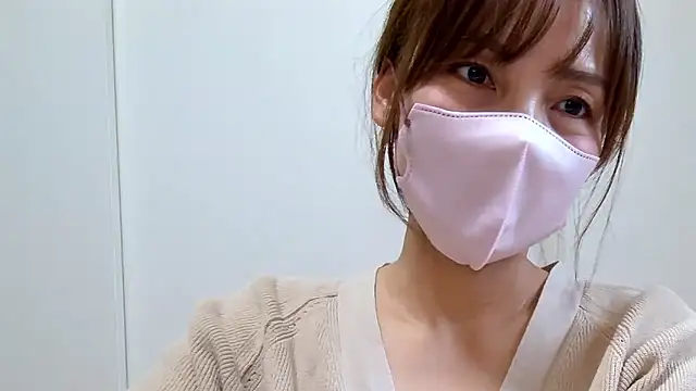 Snapshot of caro-caro chatting on October 3, 2025, 2:04 am caro-caro online show from October 3, 2025, 2:04 am