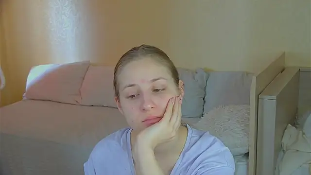 BritneyCruze online show from January 17, 2026, 9:02 am