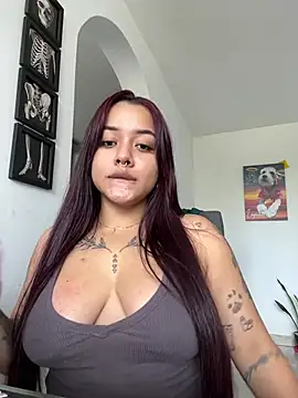 MaddyParisi online show from March 20, 2026, 9:05 pm