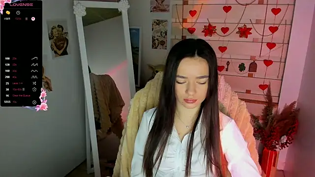 Snapshot of Bella_XO chatting on February 9, 2026, 7:39 am Bella XO online show from February 9, 2026, 7:39 am