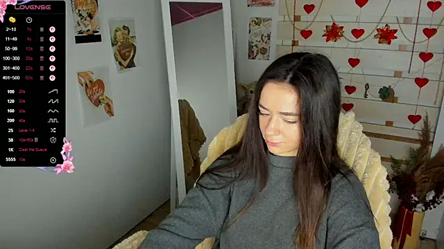 Snapshot of Bella_XO chatting on March 3, 2026, 8:10 am Bella XO online show from March 3, 2026, 8:10 am