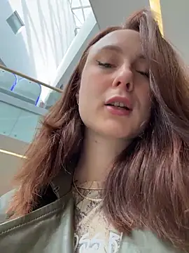 Dina Tease online show from April 13, 2026, 11:14 am