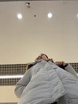 Dina Tease online show from November 24, 2025, 12:38 pm