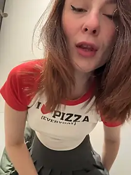 Dina Tease online show from February 4, 2026, 11:38 am