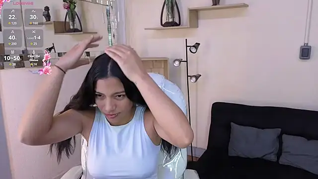 Saray reyes online show from November 7, 2025, 11:48 am