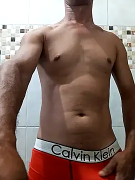 Snapshot of morenogato100 chatting on February 20, 2026, 9:55 am morenogato100 online show from February 20, 2026, 9:55 am