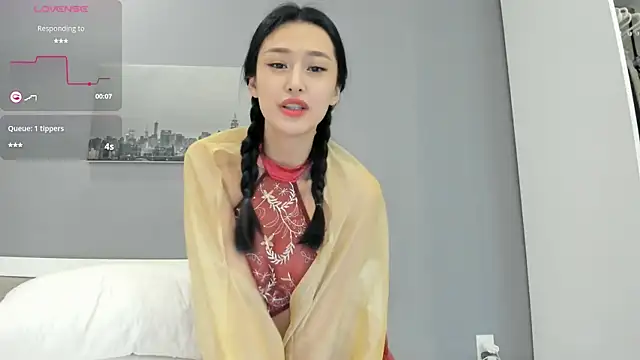 yumisunn online show from September 30, 2025, 5:02 am