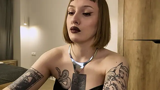 vinylstore online show from March 27, 2026, 4:30 pm