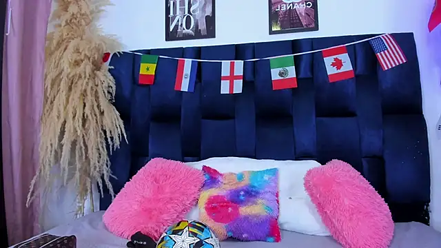 Stefyrossy online show from June 17, 2026, 11:09 am