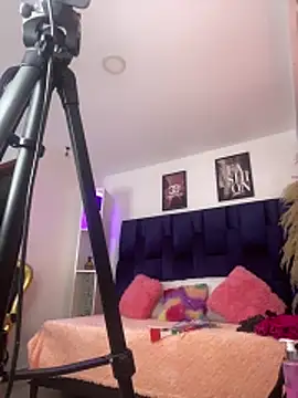 Stefyrossy online show from June 16, 2026, 3:23 pm
